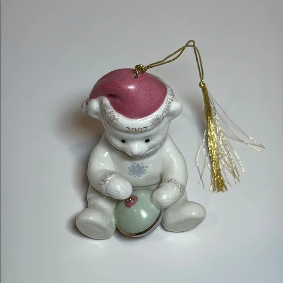 Lenox 2007 Teddy with Pink Hat - Picture 5 of 12